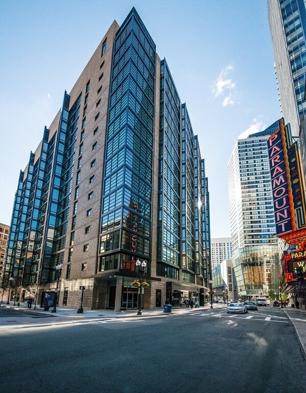 property at 580 Washington St