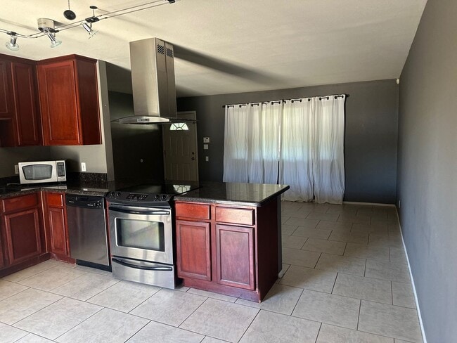 2525 S College Ave in Tempe, AZ - Building Photo - Building Photo