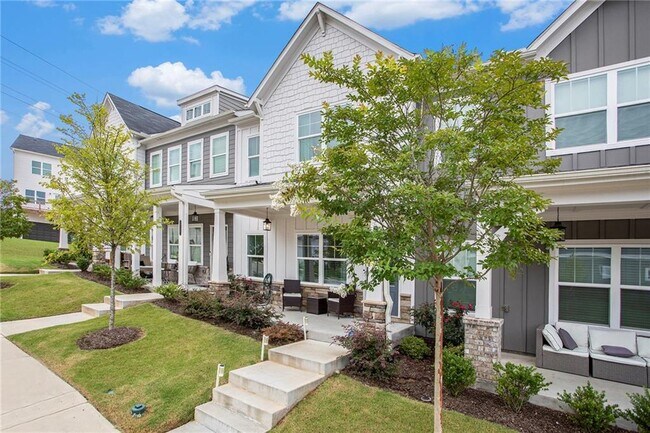 1961 James Red Moore Blvd in Atlanta, GA - Building Photo - Building Photo