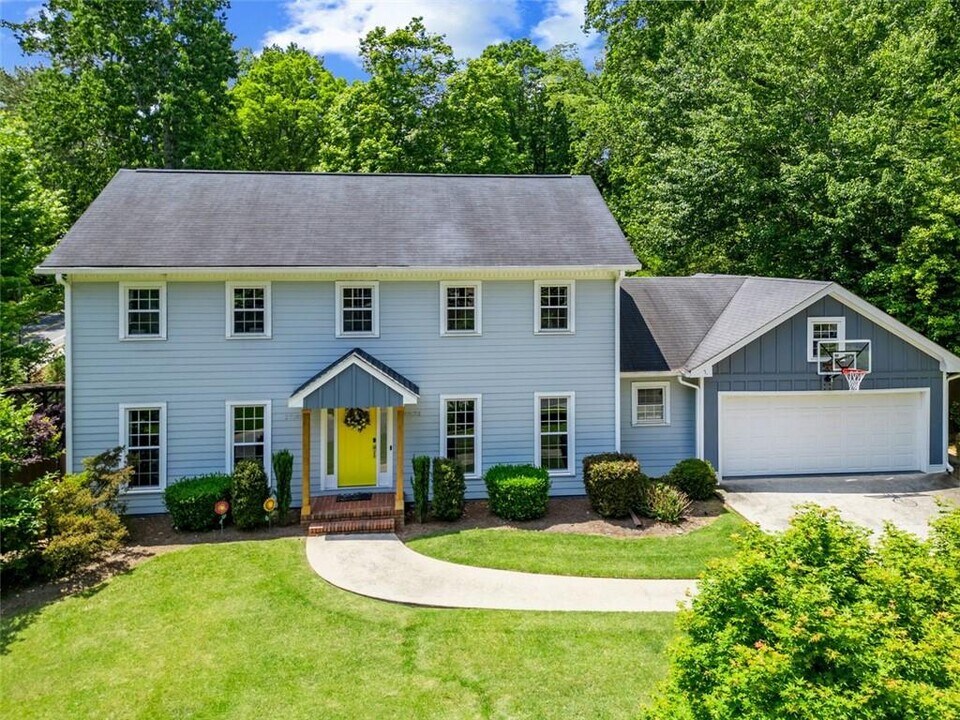 3912 Edenton Ct NE in Atlanta, GA - Building Photo