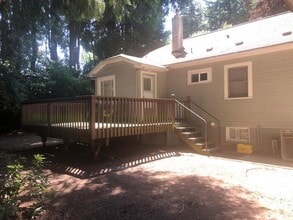 8528 SW 35th Ave in Portland, OR - Building Photo - Building Photo