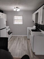 201 82nd St S, Unit 1 in Birmingham, AL - Building Photo