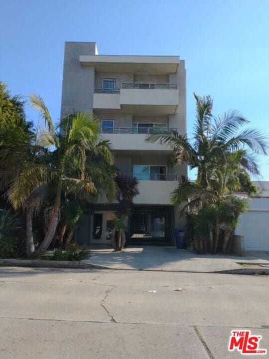 property at 1748 Colby Ave