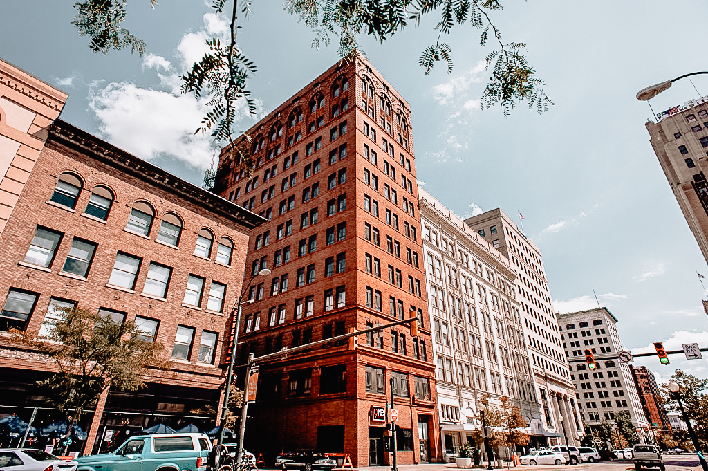 The Wick Tower in Youngstown, OH - Building Photo