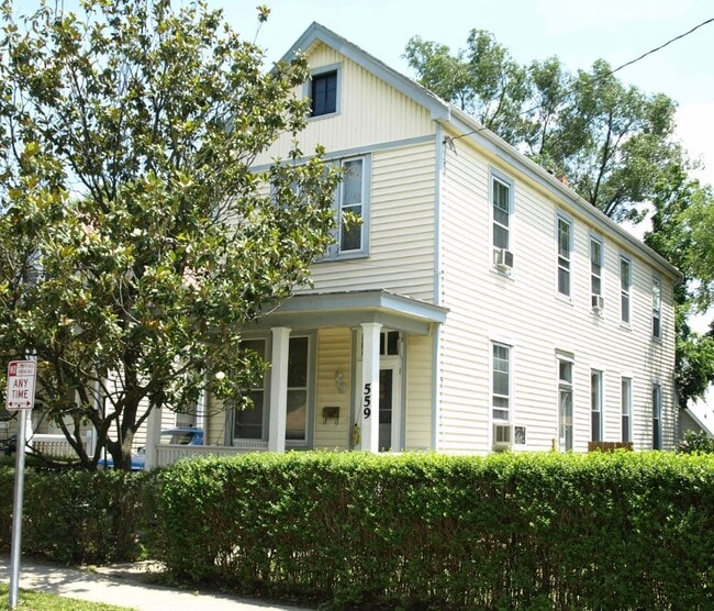 property at 559 E Epworth Ave