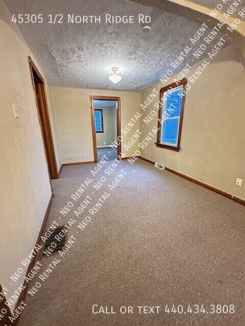 45305 N Ridge Rd in Amherst, OH - Building Photo - Building Photo