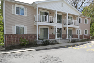 Brittany Woods Apartments in Rochester, NY - Building Photo - Primary Photo