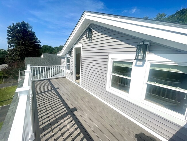 property at 435 Newport Rd