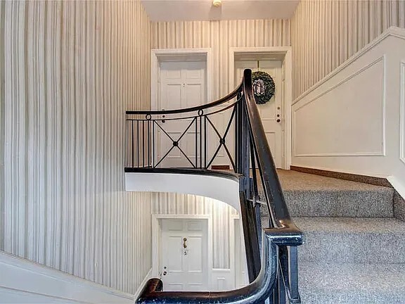 925 S Hanley Rd in St. Louis, MO - Building Photo - Building Photo