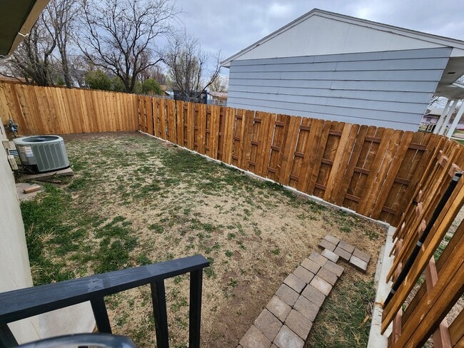 506 W Meeker Dr in Garden City, KS - Building Photo - Building Photo