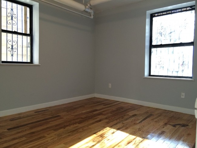 235 W 146th St in New York, NY - Foto de edificio - Interior Photo