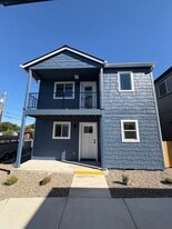 1172 Woodrow Ln in Medford, OR - Building Photo