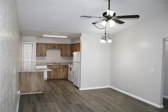 3110 Harmon Ln in Winter Haven, FL - Building Photo - Building Photo