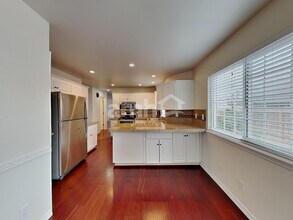 11060 W Halstead Ct in Boise, ID - Building Photo - Building Photo