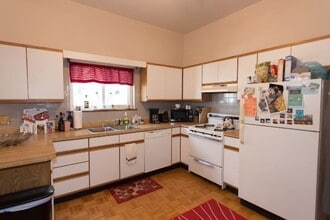 1454 W School St in Chicago, IL - Building Photo - Building Photo