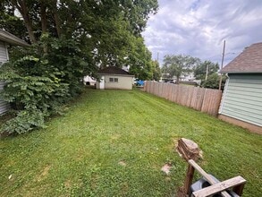 1022 Auburn St in Middletown, OH - Building Photo - Building Photo