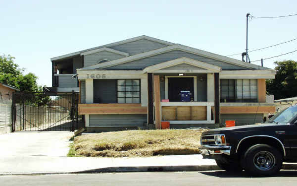 1608 W 146th St in Gardena, CA - Building Photo