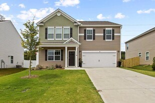 1046 Elmswell Ln in Lyman, SC - Building Photo