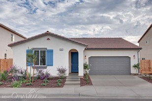 2837 E Corteza Dr in Fresno, CA - Building Photo