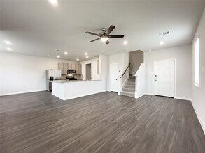 13368 Burbot Dr in Shenandoah, TX - Building Photo - Building Photo