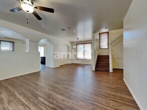 18139 W Smokey Dr in Surprise, AZ - Foto de edificio - Building Photo