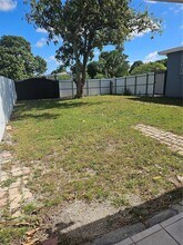 331 NW 195th Terrace in Miami, FL - Building Photo - Building Photo