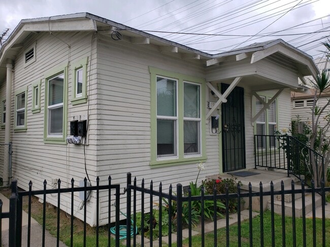 1917 Penmar Ave, Unit 1917