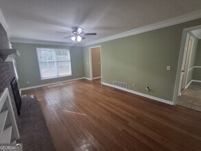 2243 Sharondale Dr in Villa Rica, GA - Building Photo - Building Photo