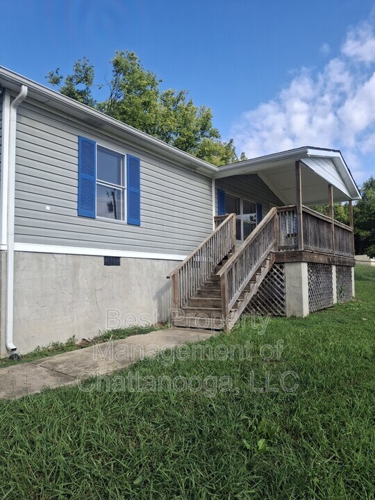 116 Gate St in Rossville, GA - Building Photo