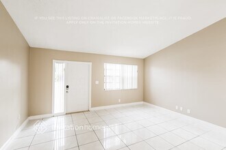9810 SW 57th St in Cooper City, FL - Building Photo - Building Photo