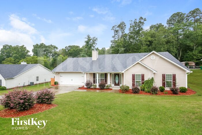 603 Embassy Walk in Winder, GA - Building Photo