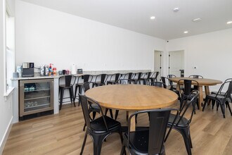 Salem Run Apartments Phase 2 in York, PA - Foto de edificio - Interior Photo