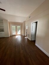 2975 5th St SW in Vero Beach, FL - Building Photo - Building Photo