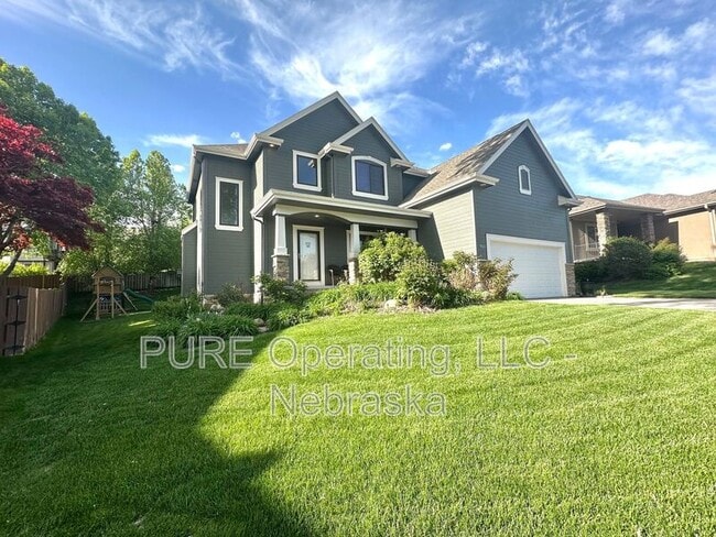 18424 Howard St in Elkhorn, NE - Building Photo - Building Photo