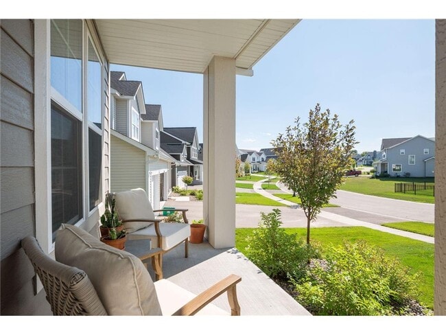 6303 Jensen Ave S in Cottage Grove, MN - Building Photo - Building Photo