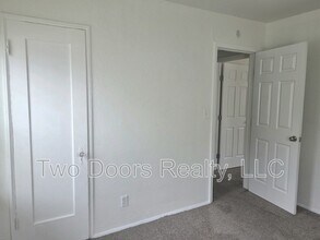 222 W Fairchild Dr in Midwest City, OK - Building Photo - Building Photo