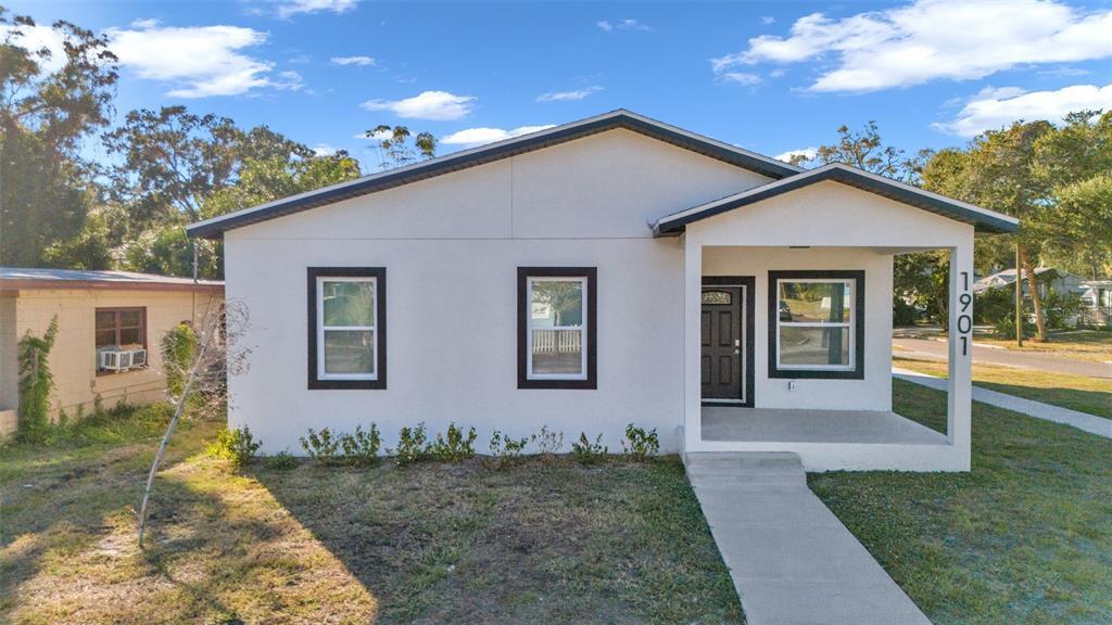 1901 31st St S in St. Petersburg, FL - Building Photo