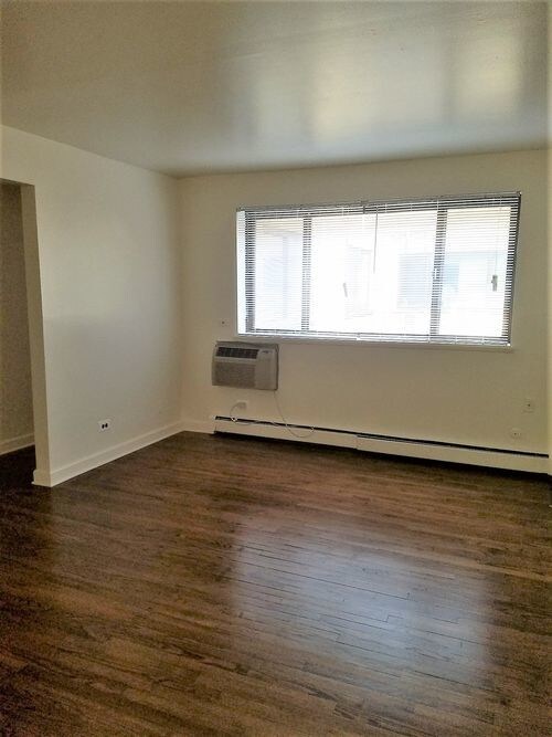 5917 N Kenmore Ave-Unit -431 in Chicago, IL - Building Photo