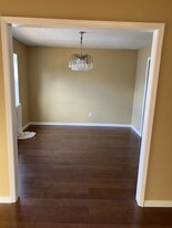 821 Pine Forest Cir in Birmingham, AL - Building Photo