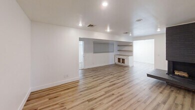 1406 E Colton Ave in Redlands, CA - Building Photo - Building Photo