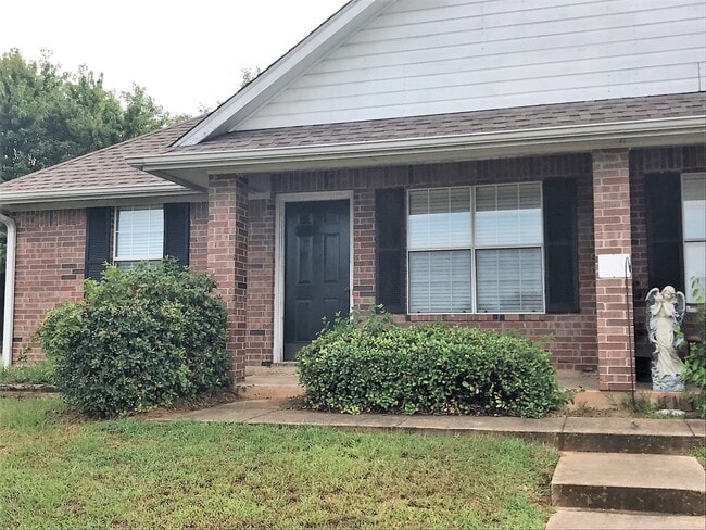 3435 Miller Pl, Unit 3435