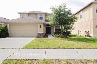 7315 Forest Mere Dr in Riverview, FL - Building Photo