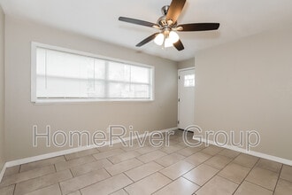 1533 Canterbury Rd N in St. Petersburg, FL - Building Photo - Building Photo