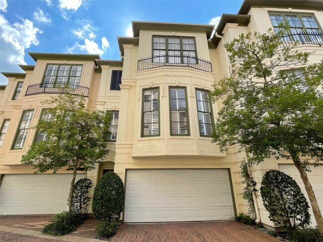 property at 1329 Hyde Park Blvd