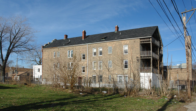 5115 S Laflin St in Chicago, IL - Building Photo - Building Photo