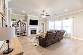 424 Mangrove Ln in Bossier City, LA - Building Photo - Building Photo