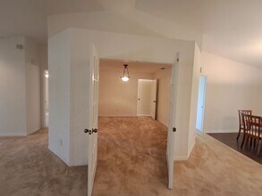 1306 Diplomat Pkwy W in Cape Coral, FL - Building Photo - Building Photo