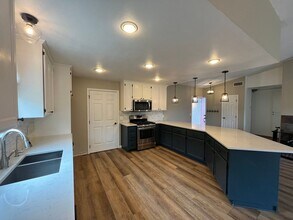 22105 J St in Santa Margarita, CA - Building Photo - Building Photo