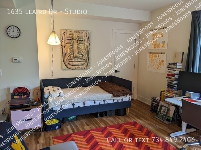 1635 Leaird Dr in Ann Arbor, MI - Building Photo - Building Photo