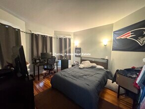 159 Boston St, Unit 1 in Boston, MA - Building Photo - Building Photo